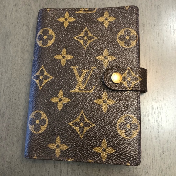 Louis Vuitton Other - LV Agenda